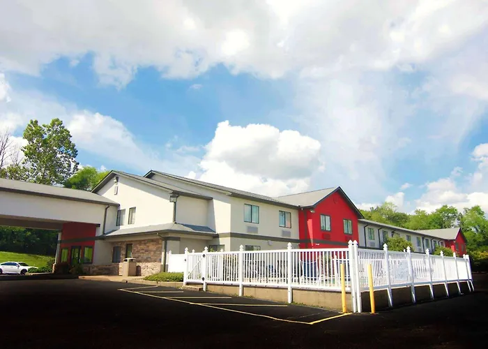 Ramada By Wyndham Tell City