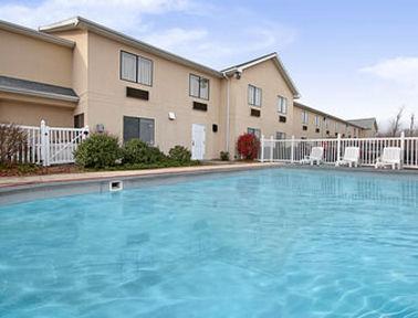 Hotel Ramada By Wyndham Tell 3*