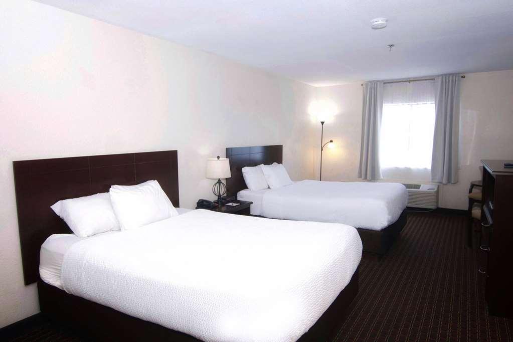 Ramada By Wyndham Tell