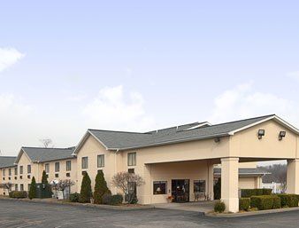 Ramada By Wyndham Tell Hotel Tell City
