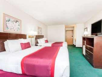 Ramada By Wyndham Tell Tell City