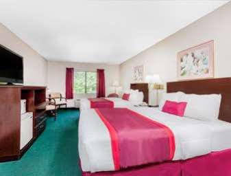 Hotel Ramada By Wyndham Tell